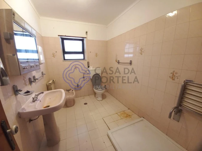 Moradia T4 para Venda em Serra e Junceira Foto 33