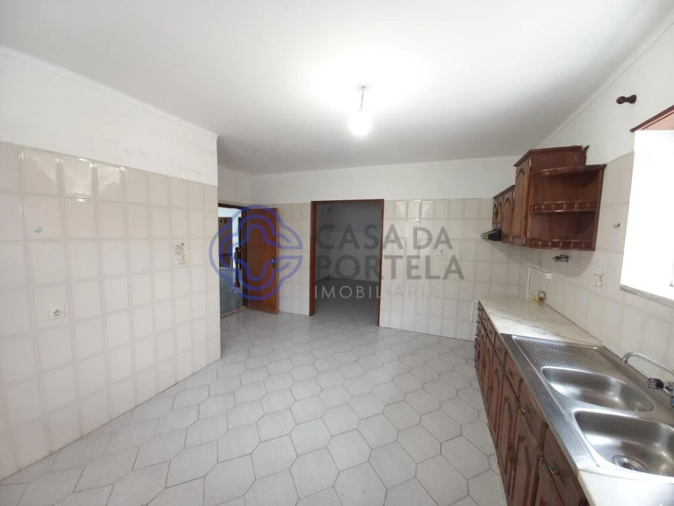 Moradia T4 para Venda em Serra e Junceira Foto 42