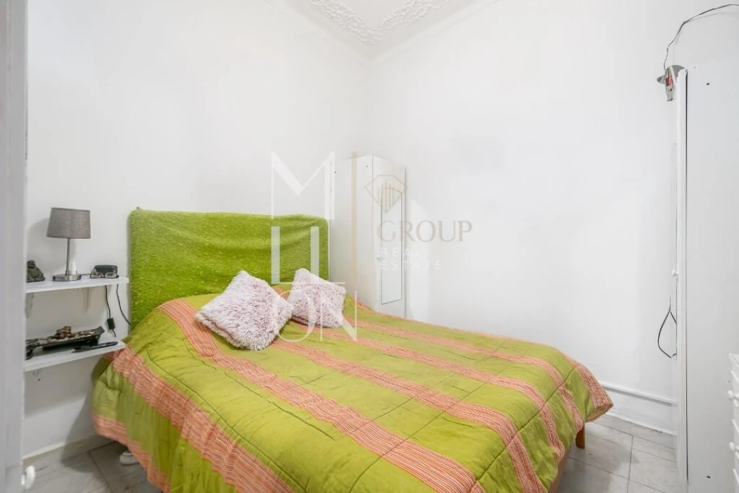 Prédio para Venda em Alvor Foto 3