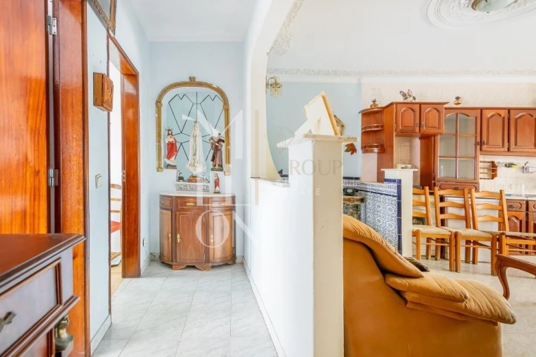 Prédio para Venda em Alvor Foto 12