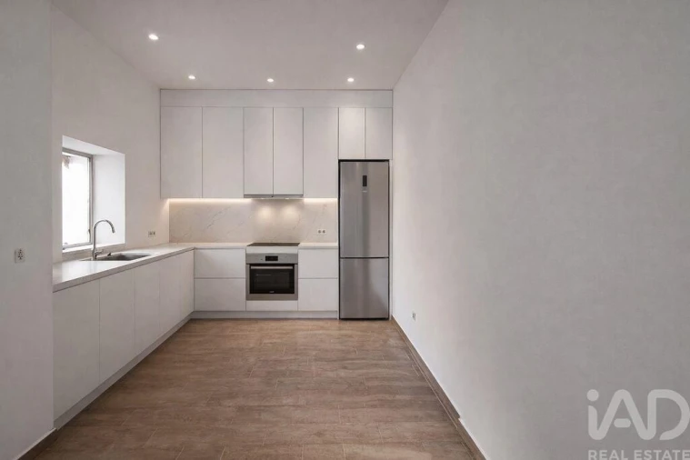 Moradia T1 para Venda em Santa Luzia Foto 21