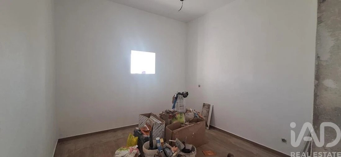 Moradia T1 para Venda em Santa Luzia Foto 10