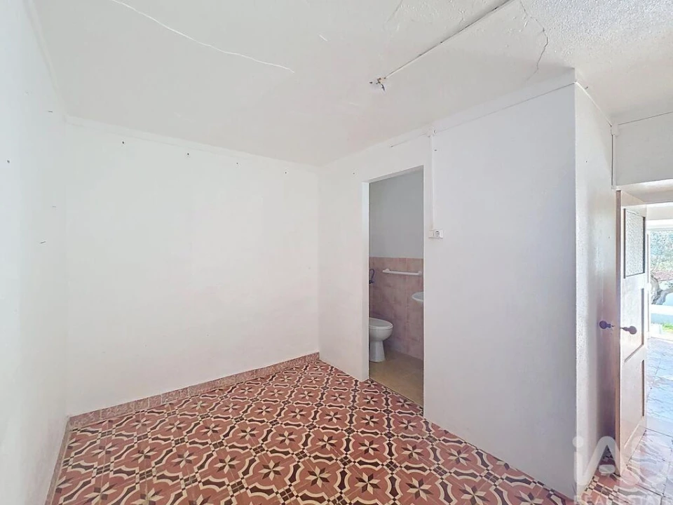 Moradia T1 para Venda em São Bento do Cortiço e Santo Estêvão Foto 7