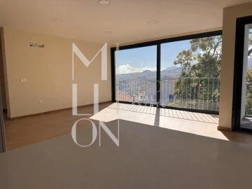 Apartamento T2 para Venda em Funchal (Santa Maria Maior)