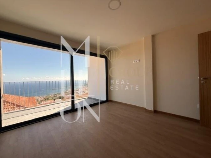 Apartamento T2 para Venda em Funchal (Santa Maria Maior) Foto 10
