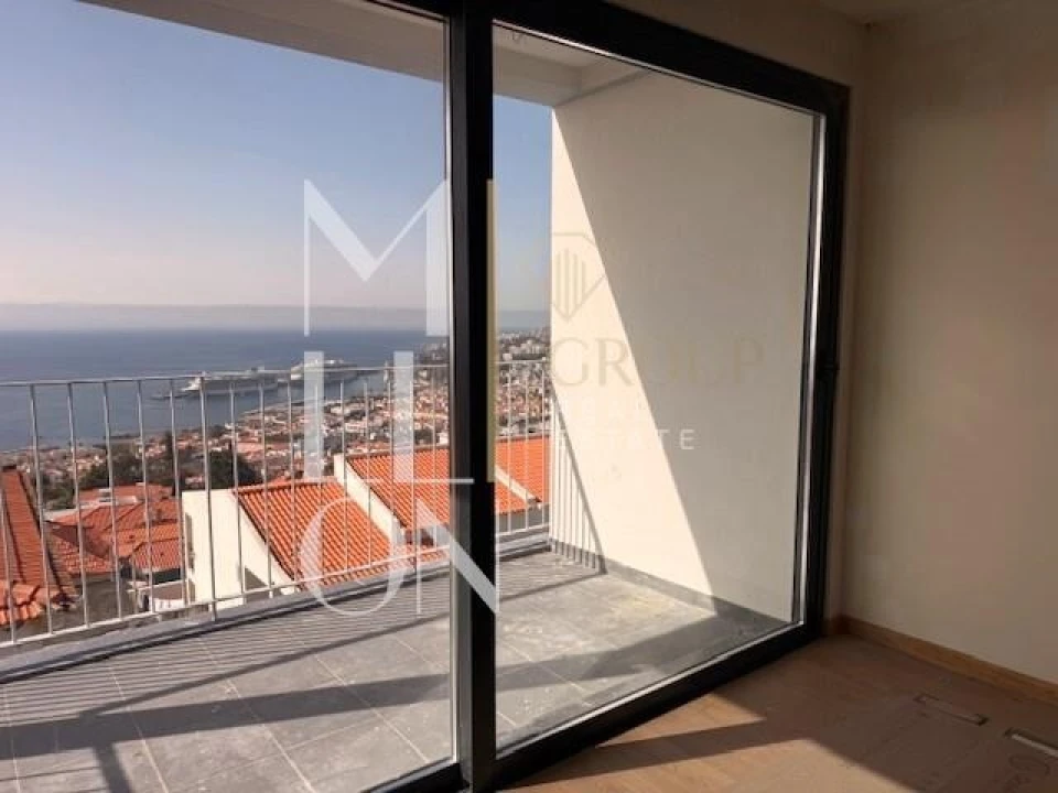 Apartamento T2 para Venda em Funchal (Santa Maria Maior) Foto 4