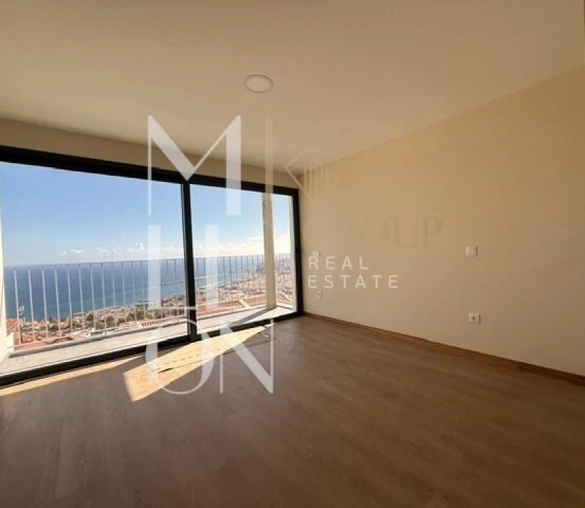 Apartamento T2 para Venda em Funchal (Santa Maria Maior) Foto 15