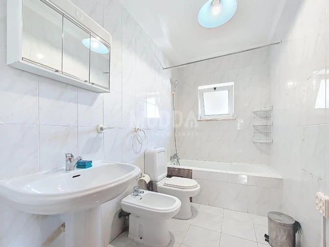 Apartamento T3 para Venda em Samil Foto 7