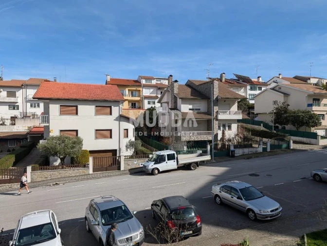 Apartamento T3 para Venda em Samil Foto 9