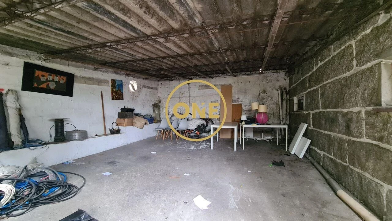 Moradia T5 para Venda em Fermentões Foto 4