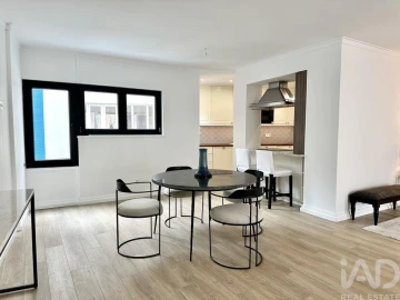Apartamento T3 para Venda em Arroios