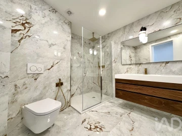 Apartamento T3 para Venda em Arroios