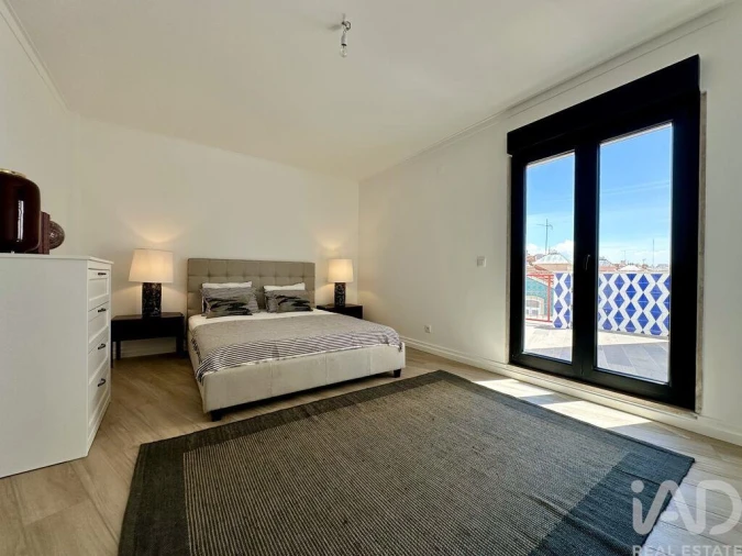 Apartamento T3 para Venda em Arroios Foto 12