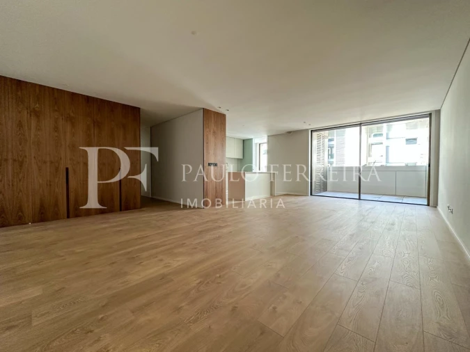 Apartamento T2 para Arrendamento em Antas e Abade de Vermoim Foto 5