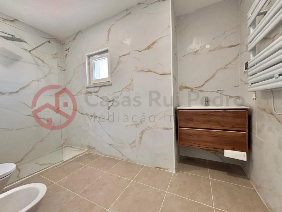 Moradia T3 para Venda em Alcochete Foto 26