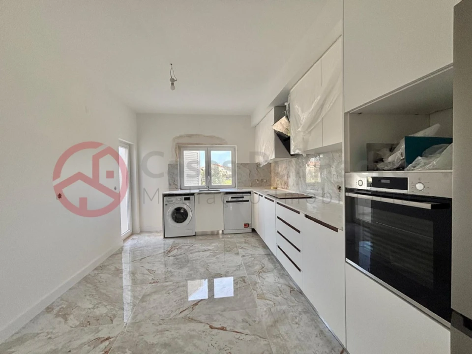 Moradia T3 para Venda em Alcochete Foto 4