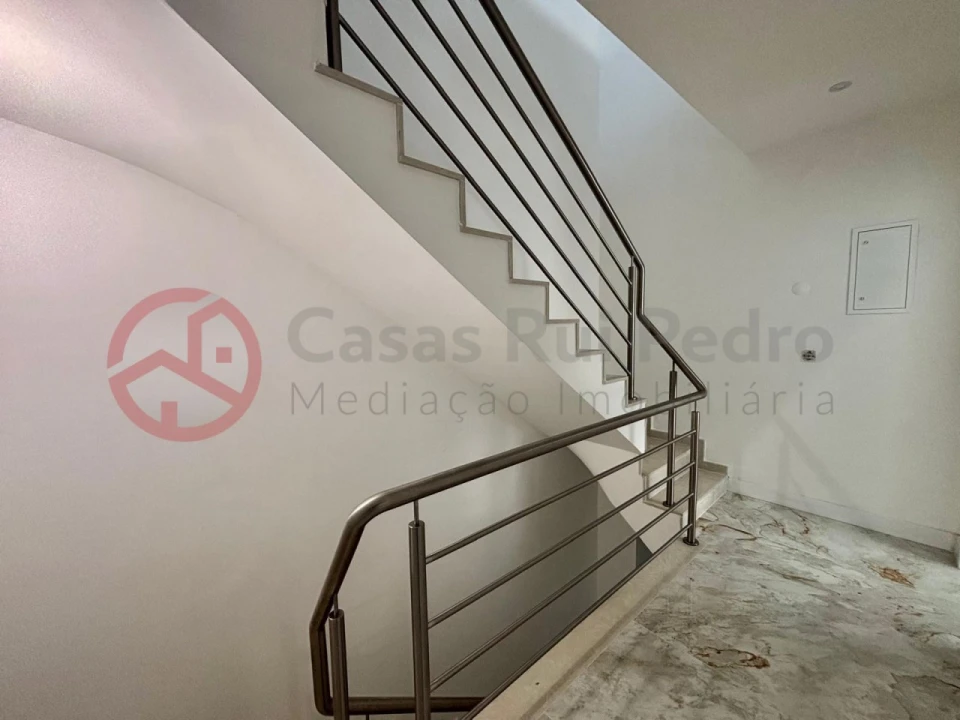 Moradia T3 para Venda em Alcochete Foto 19