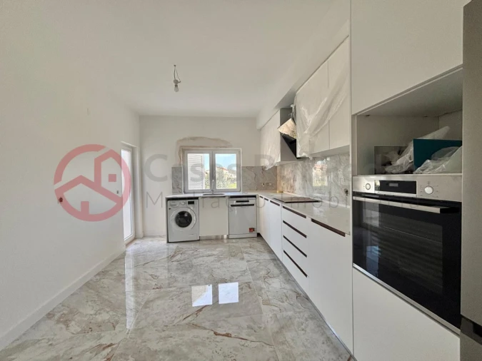 Moradia T3 para Venda em Alcochete Foto 4