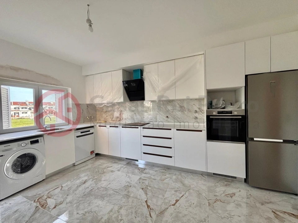 Moradia T3 para Venda em Alcochete Foto 4