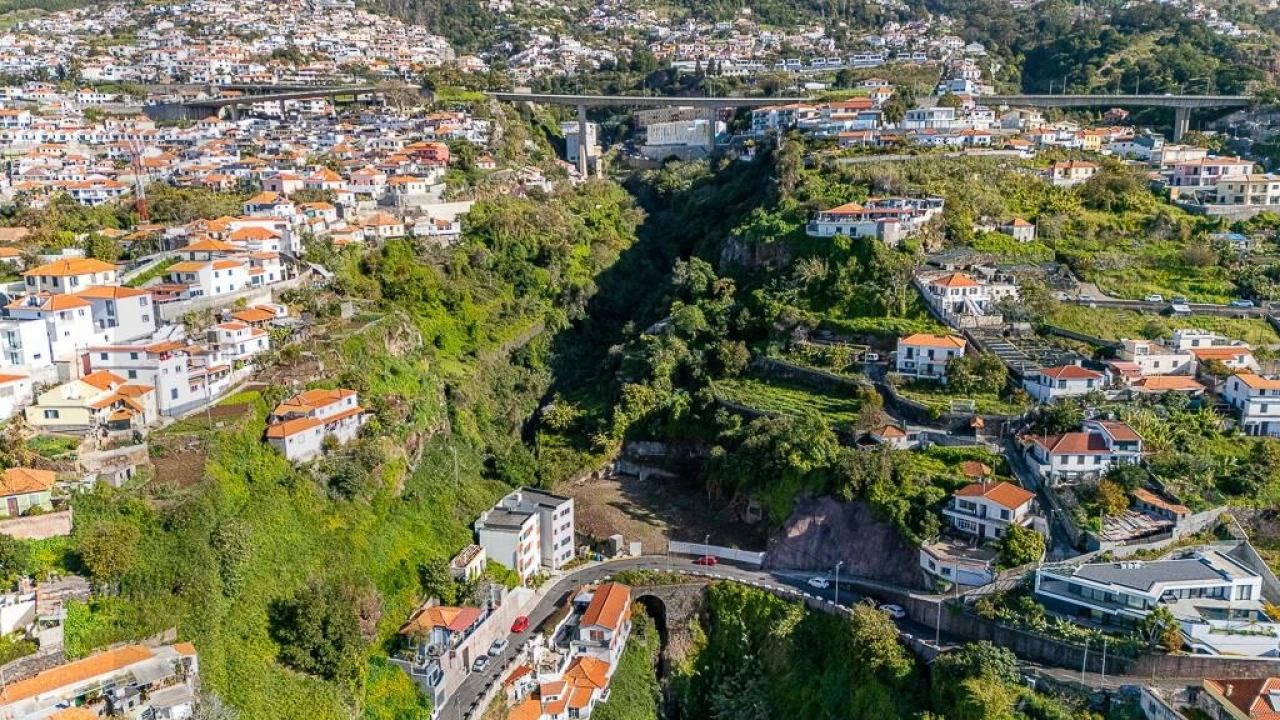 Terreno para Arrendamento em São Gonçalo Foto 15