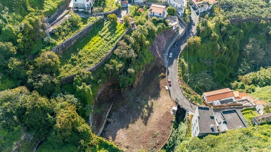 Terreno para Arrendamento em São Gonçalo