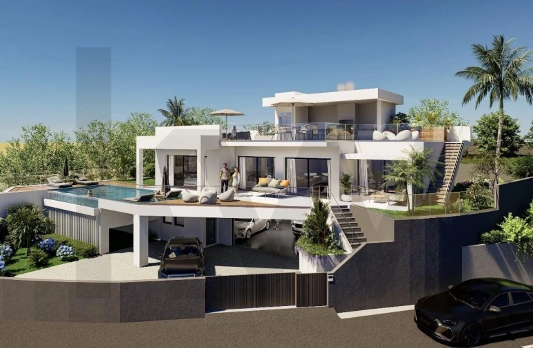 Moradia T3 para Venda em Caniço Foto 2