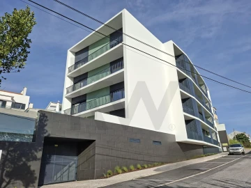 Apartamento T2 para Venda em Loures