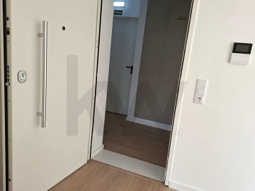 Apartamento T2 para Venda em Loures