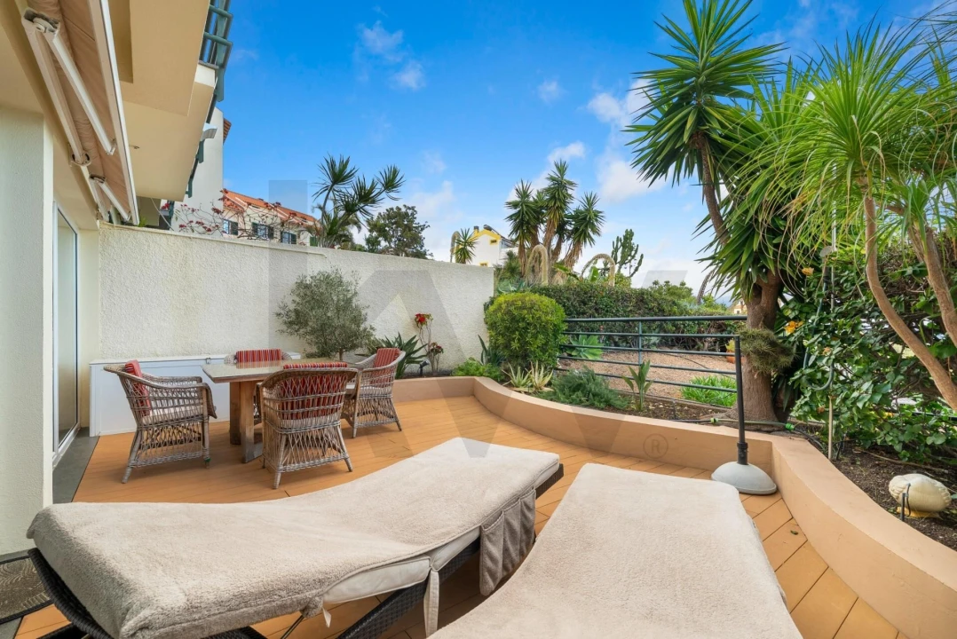 Moradia T2 para Venda em Caniço Foto 7