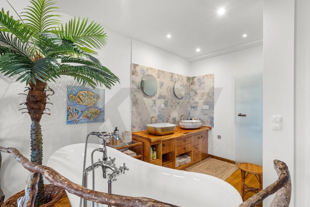 Moradia T2 para Venda em Caniço Foto 22