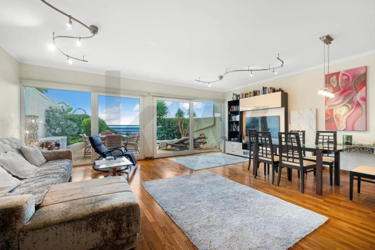 Moradia T2 para Venda em Caniço Foto 3