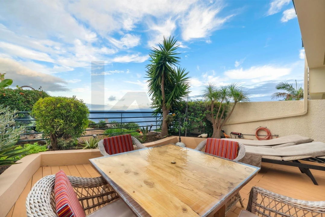 Moradia T2 para Venda em Caniço Foto 6