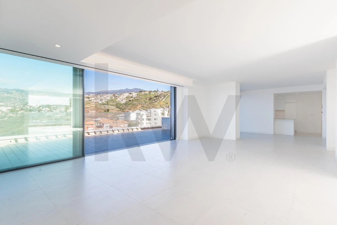 Apartamento T2 para Venda em São Martinho Foto 23