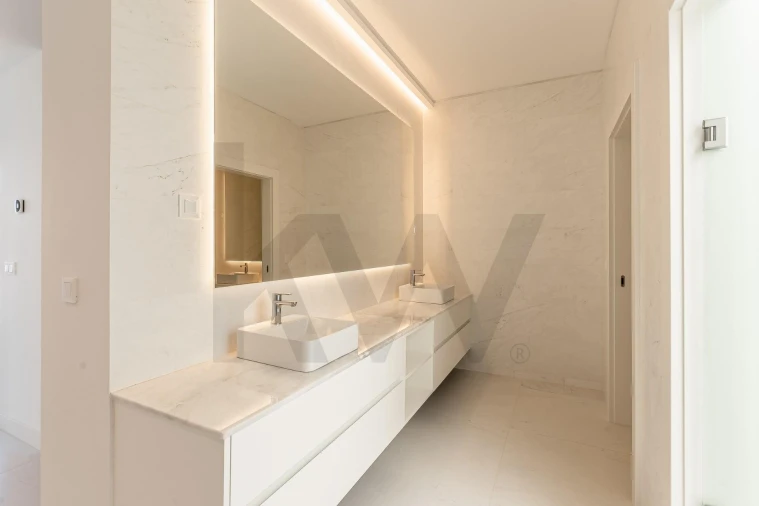 Apartamento T2 para Venda em São Martinho Foto 43