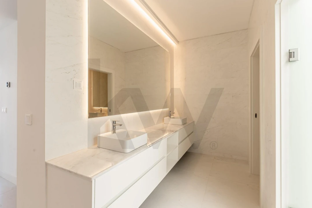Apartamento T2 para Venda em São Martinho Foto 43