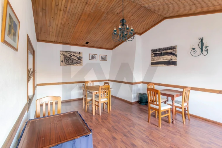 Moradia T3 para Venda em Lamelas e Guimarei Foto 68