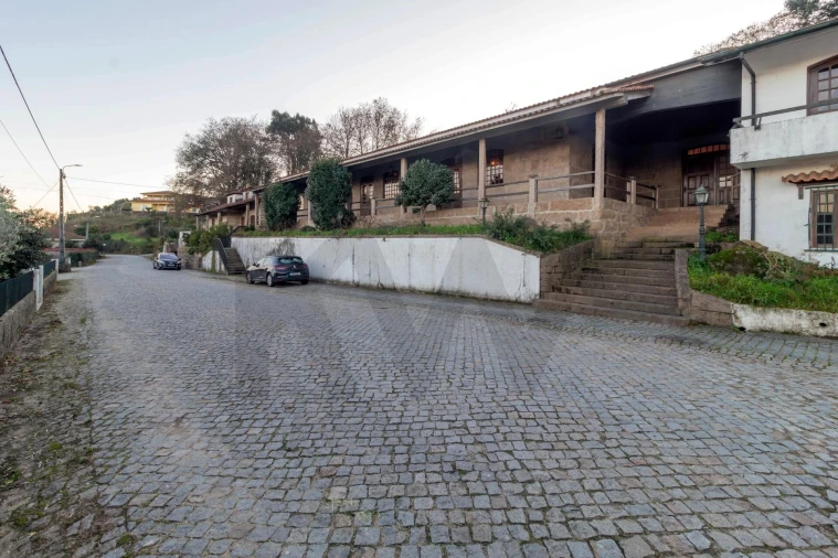 Moradia T3 para Venda em Lamelas e Guimarei Foto 97