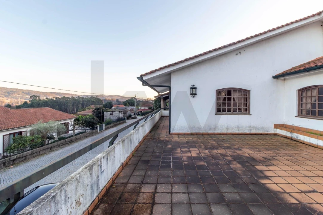 Moradia T3 para Venda em Lamelas e Guimarei Foto 77