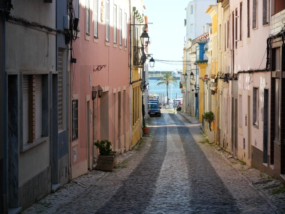 Loja para Arrendamento em Portimão Foto 15