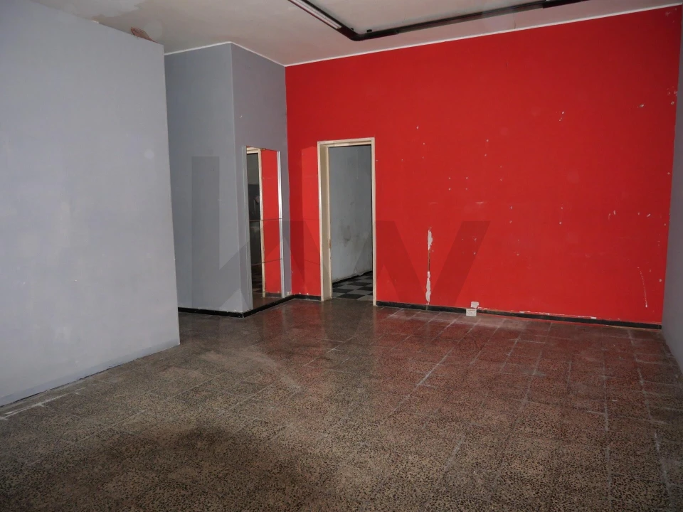 Loja para Arrendamento em Portimão Foto 3