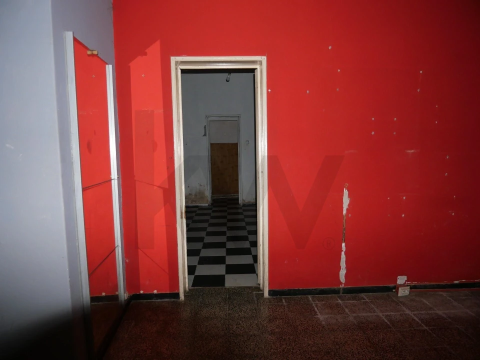 Loja para Arrendamento em Portimão Foto 10