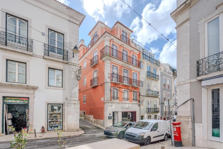 Apartamento T1 para Venda em Misericórdia Foto 22