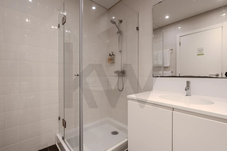 Apartamento T1 para Venda em Misericórdia Foto 12