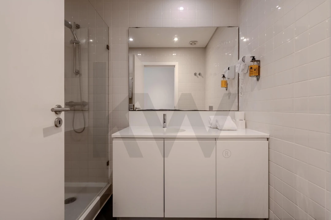 Apartamento T1 para Venda em Misericórdia Foto 14