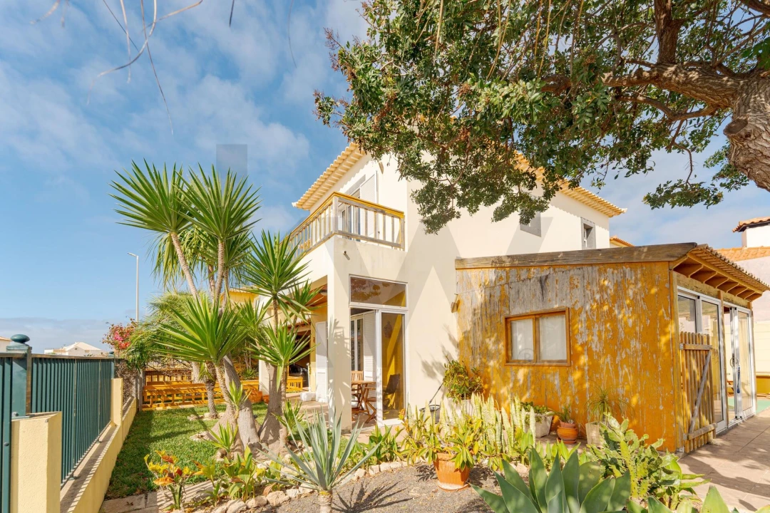 Moradia T3 para Venda em Porto Santo Foto 30