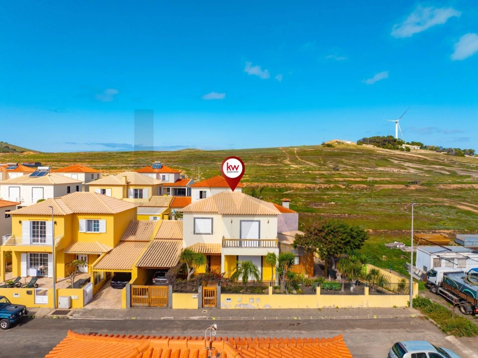Moradia T3 para Venda em Porto Santo Foto 1
