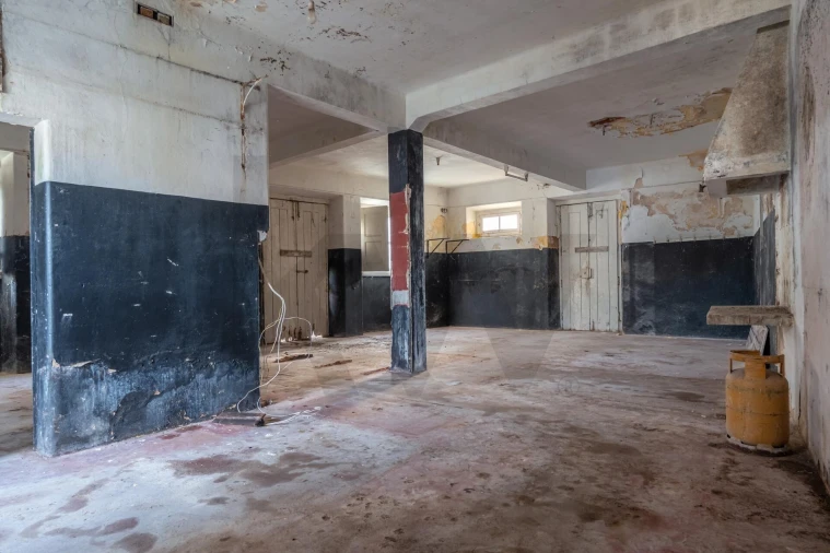 Moradia T5 para Venda em Santo Varão Foto 8