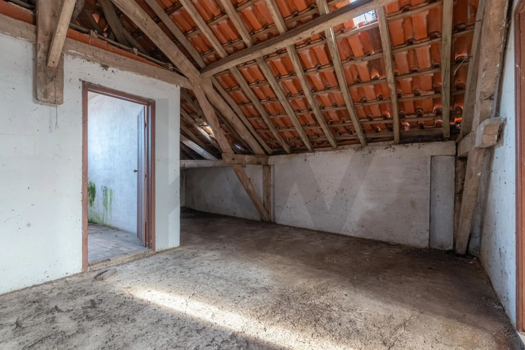 Moradia T5 para Venda em Santo Varão Foto 21