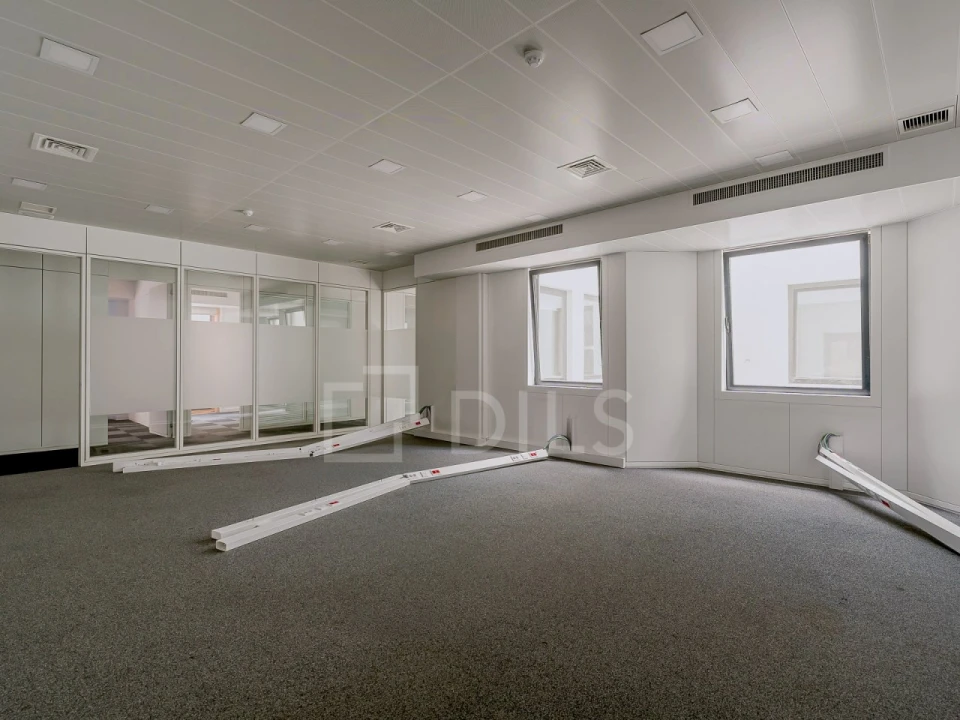 Escritório para Arrendamento em Alvalade Foto 2