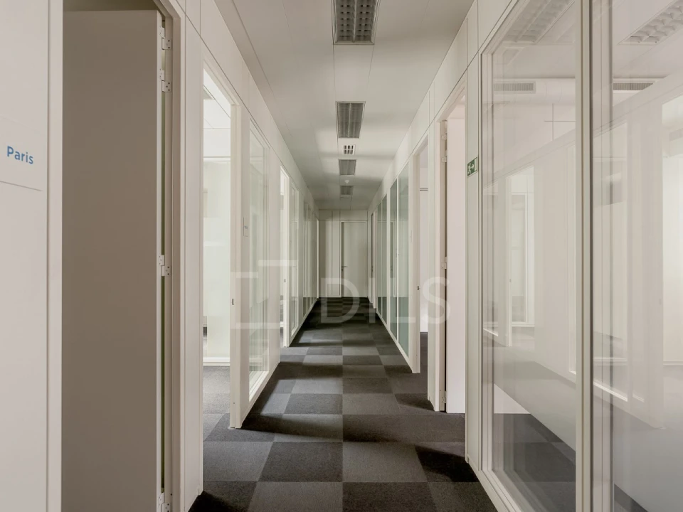 Escritório para Arrendamento em Alvalade Foto 16